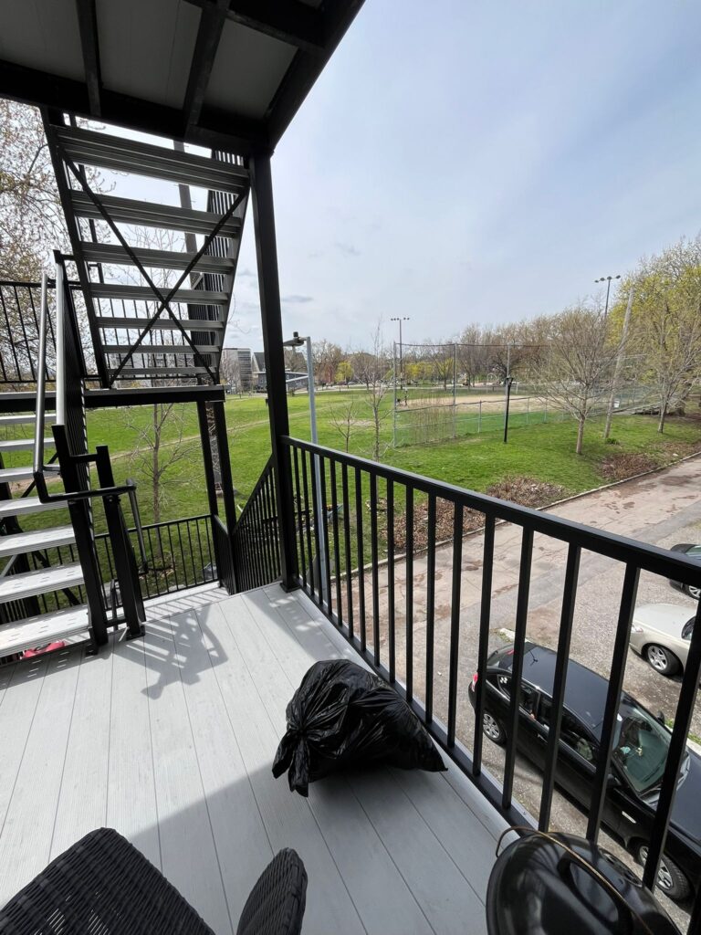 PHOTO 2025 05 05 20 47 25 768x1024