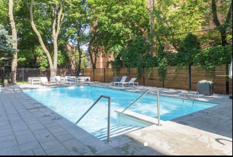 POOL 768x518